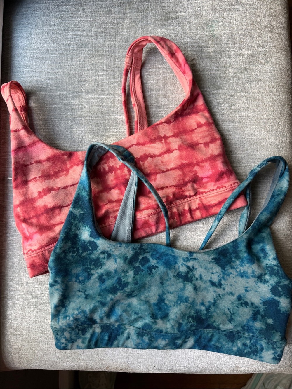 Athleta Exhale Sports Bra Lot (2)